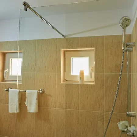 Casa Lema Bay 게스트하우스 3*