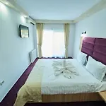 Guest house Casa Lema Bay 3*